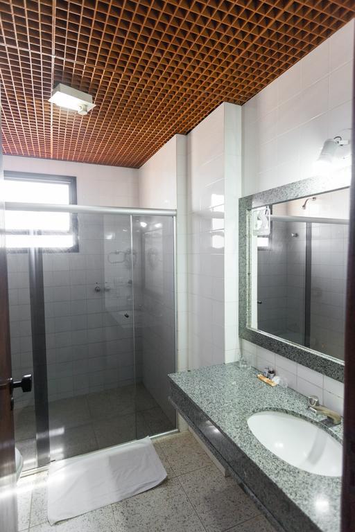Dimas Lessa Hotel Montes Claros Exterior photo