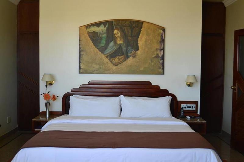 Dimas Lessa Hotel Montes Claros Exterior photo